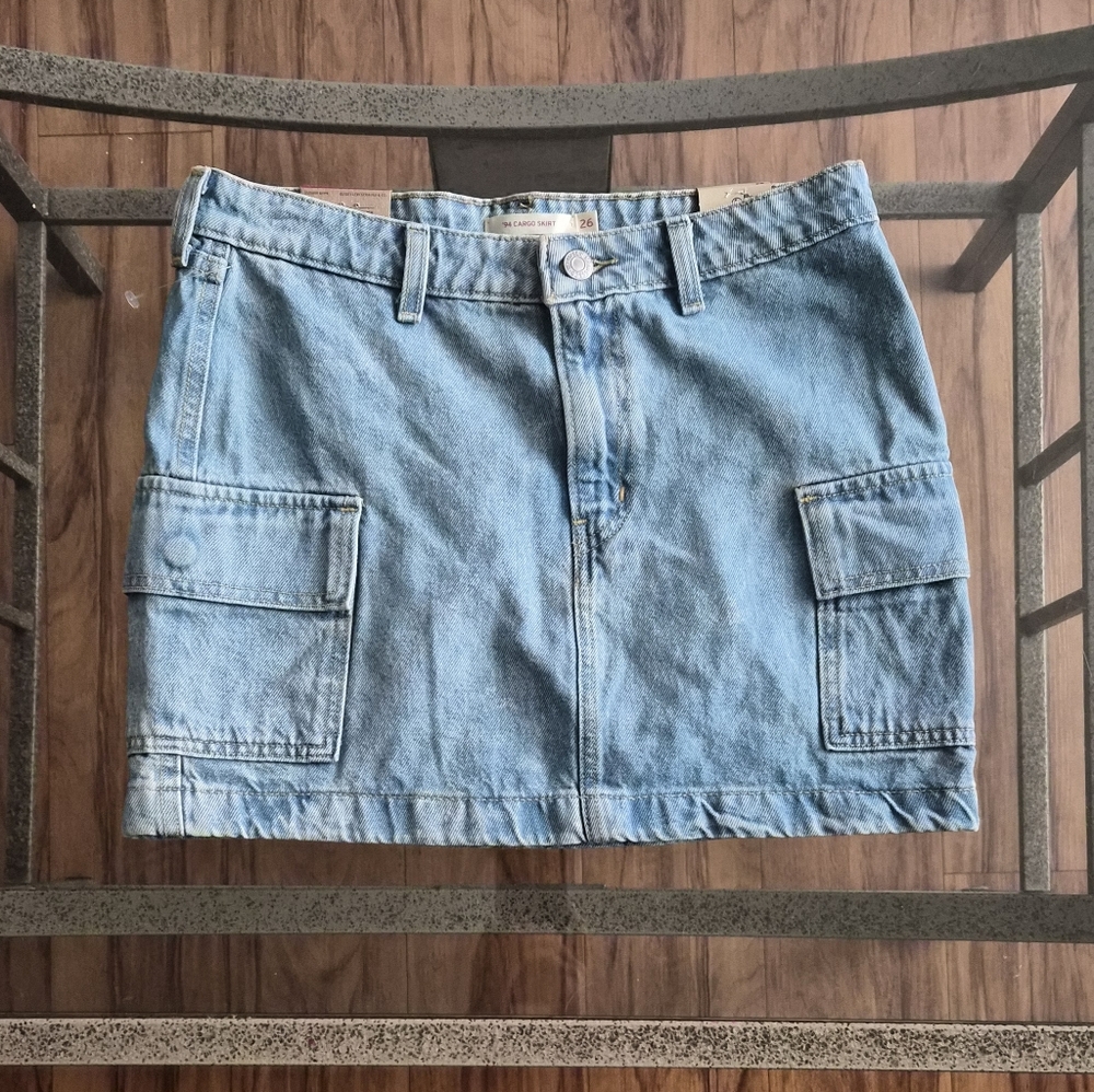 Levi's '94 Mini Denim Cargo Skirt | Light Wash